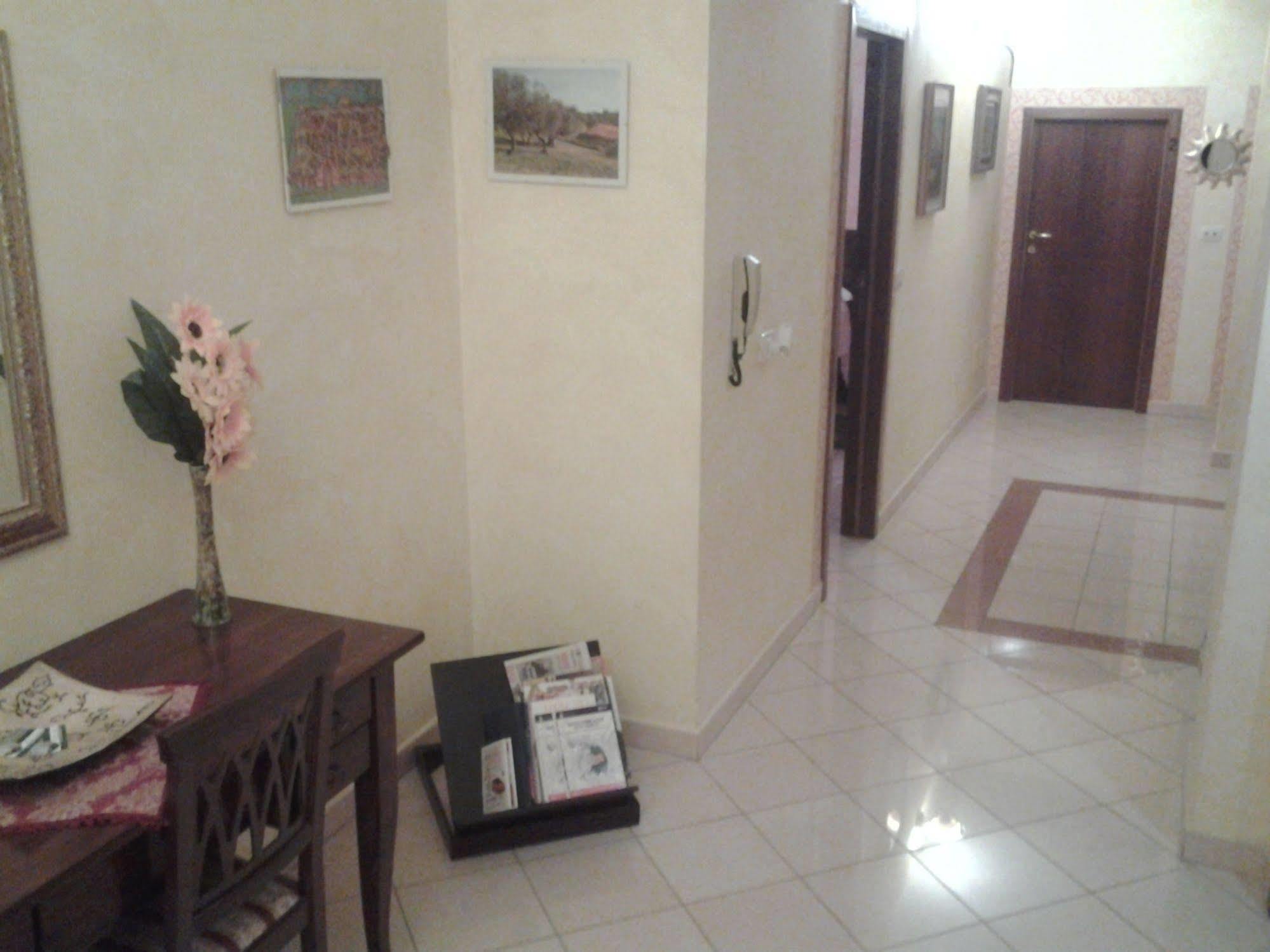 Piazza Salento Bed and Breakfast Lecce Buitenkant foto